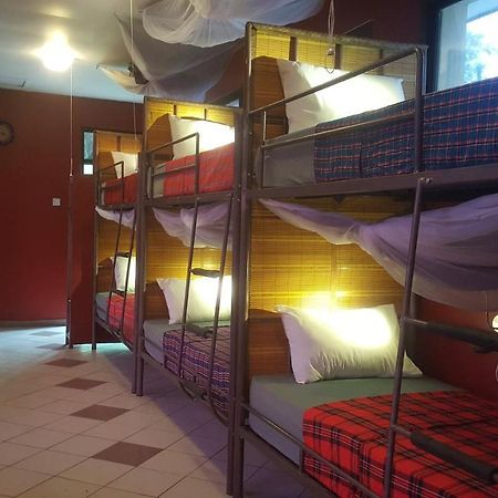 Auberge de jeunesse Hunch Backpackers à Dar es Salaam Extérieur photo
