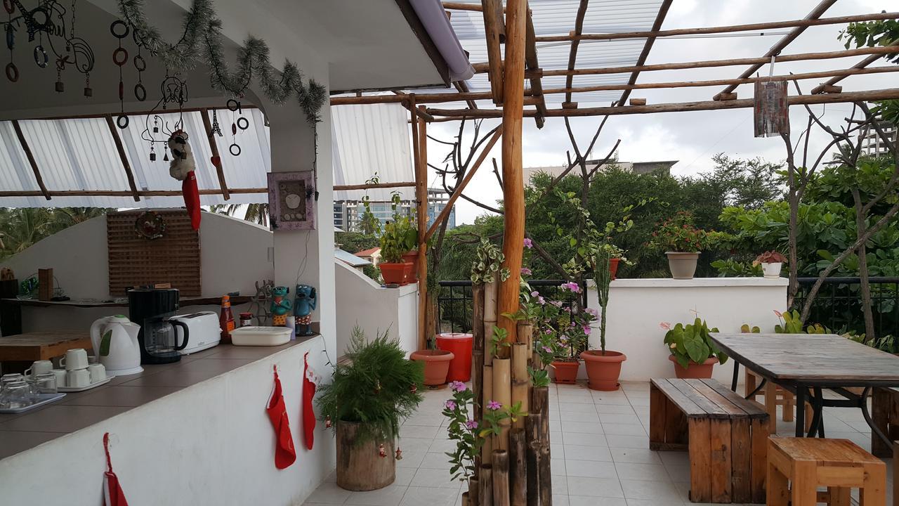 Auberge de jeunesse Hunch Backpackers à Dar es Salaam Extérieur photo
